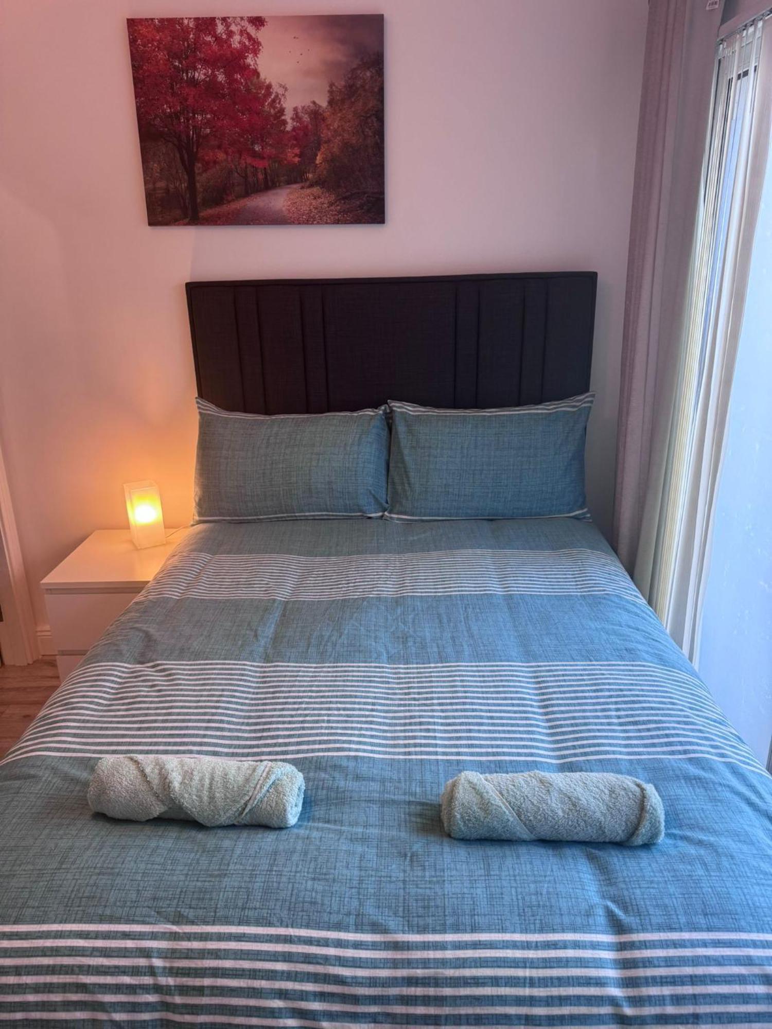 Modern Apartment Good Distance From Dublin City And Airport 4People Exterior photo